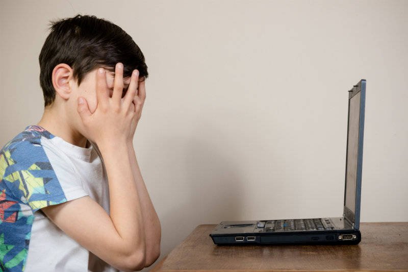 Lee más sobre el artículo Cómo evitar la adicción de los hijos al porno online